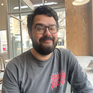 Meet your Posher, Aaron